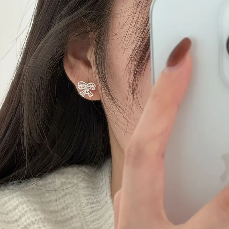 

Серьги с полым бантом из стерлингового серебра S925