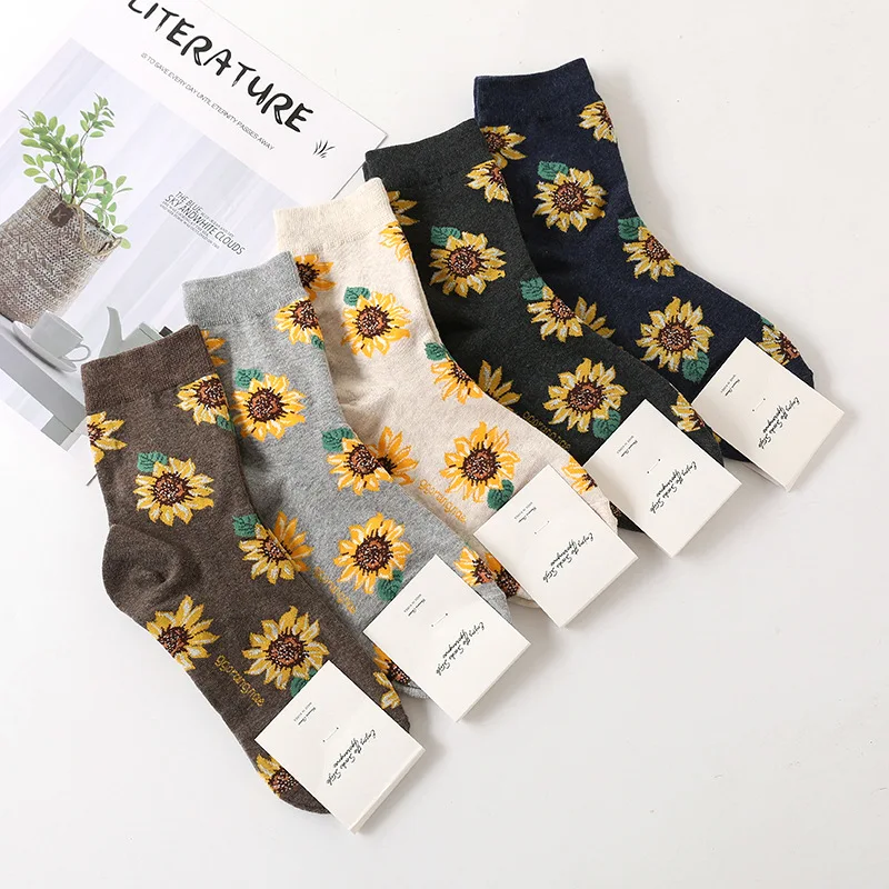 New Warm Women Fashion Street Socks Art Sunflower Soft Autumn Socks Flower Long Ankle Socks Korean Style High Quality Socks
