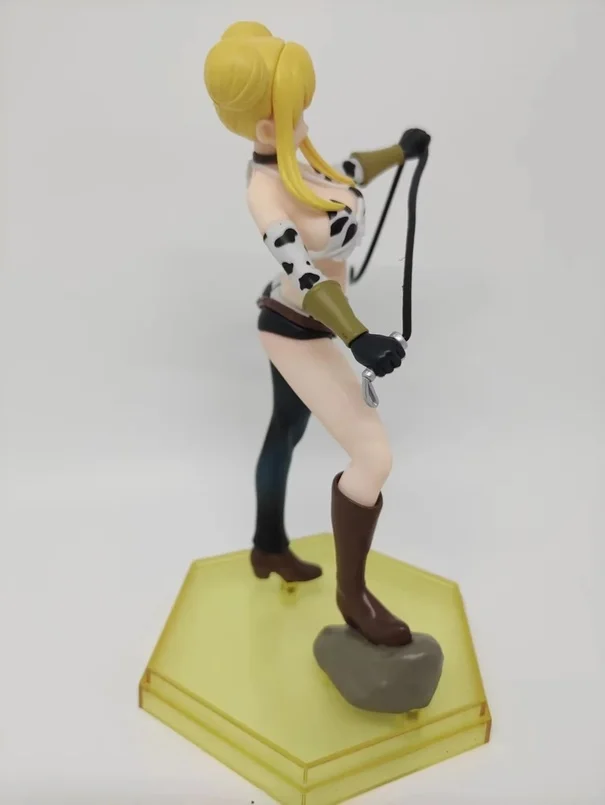 Фигурка аниме 18 см Хвост Феи Люси сердцефилия ПВХ экшн-фигурка сексуальная