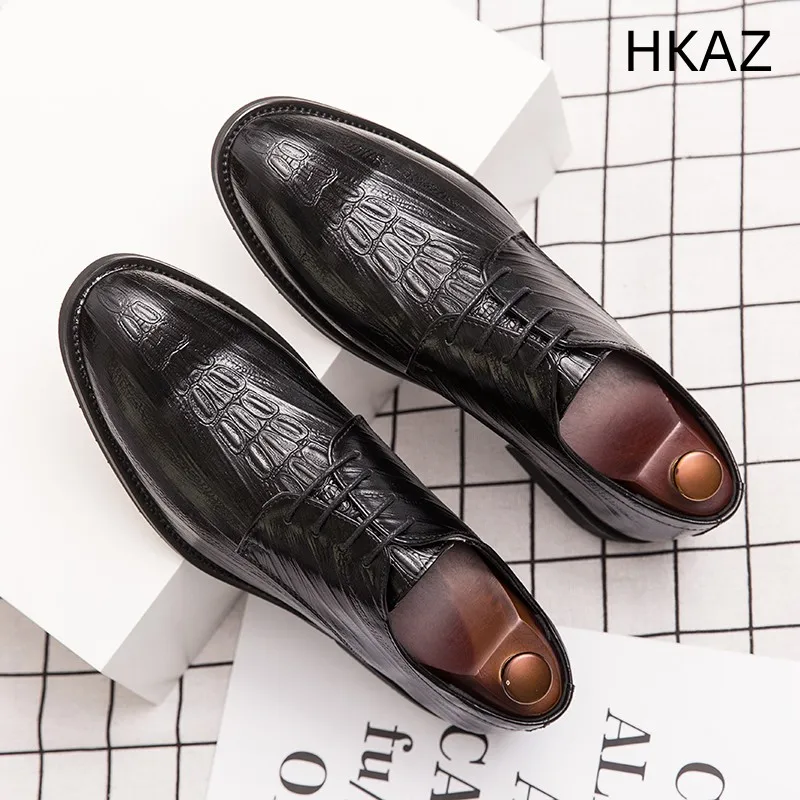 

Men's Leather Shoes Casual Business Style Flat Heel Wear-Resistant Comfortable Classic Vintage Popular Model Everyday Work Shoes