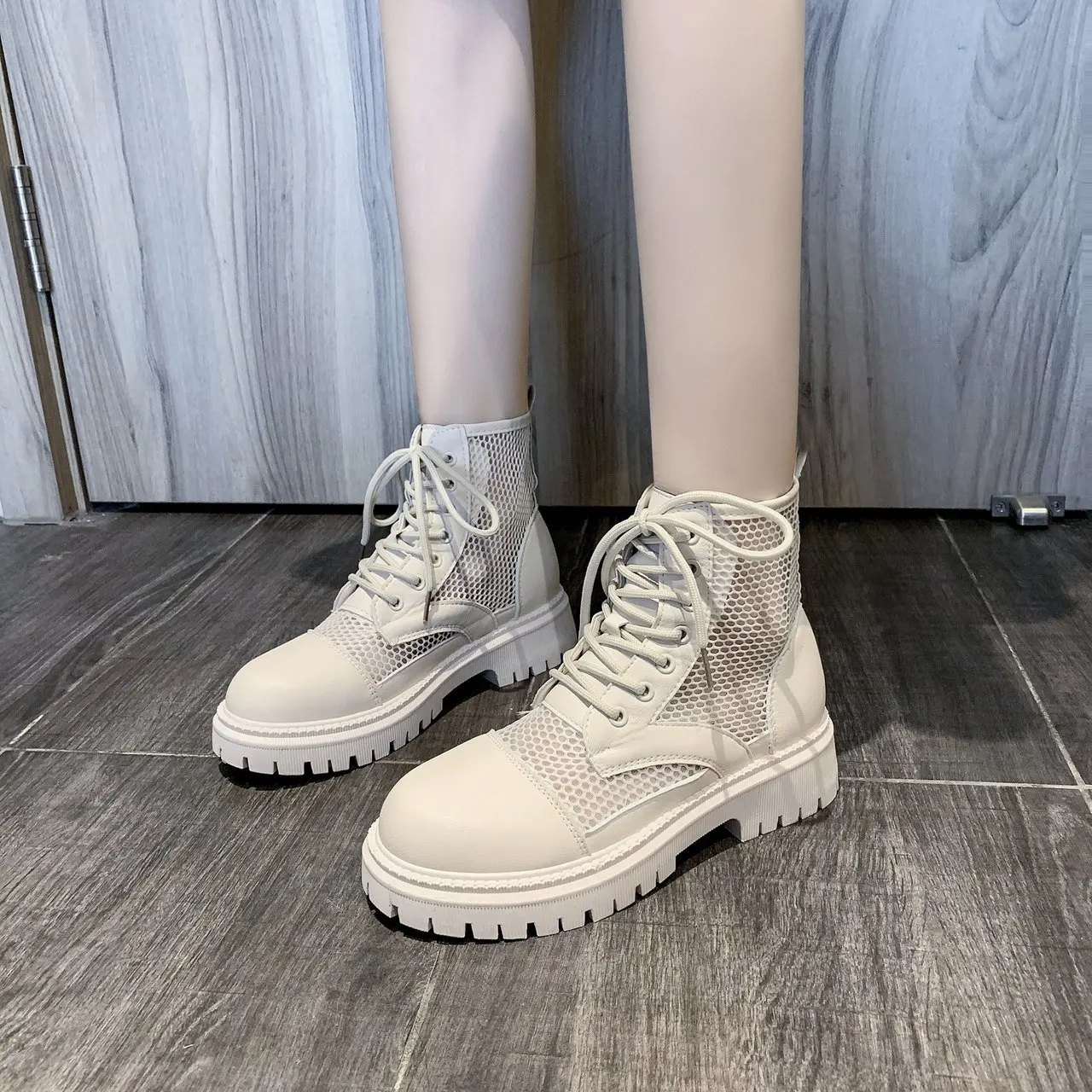 

Breathable Mesh Hollow Sandals Plus Summer Breathable Platform Boots Thick Sole Women Boots Low-heeled Hollow Mid-calf Boots
