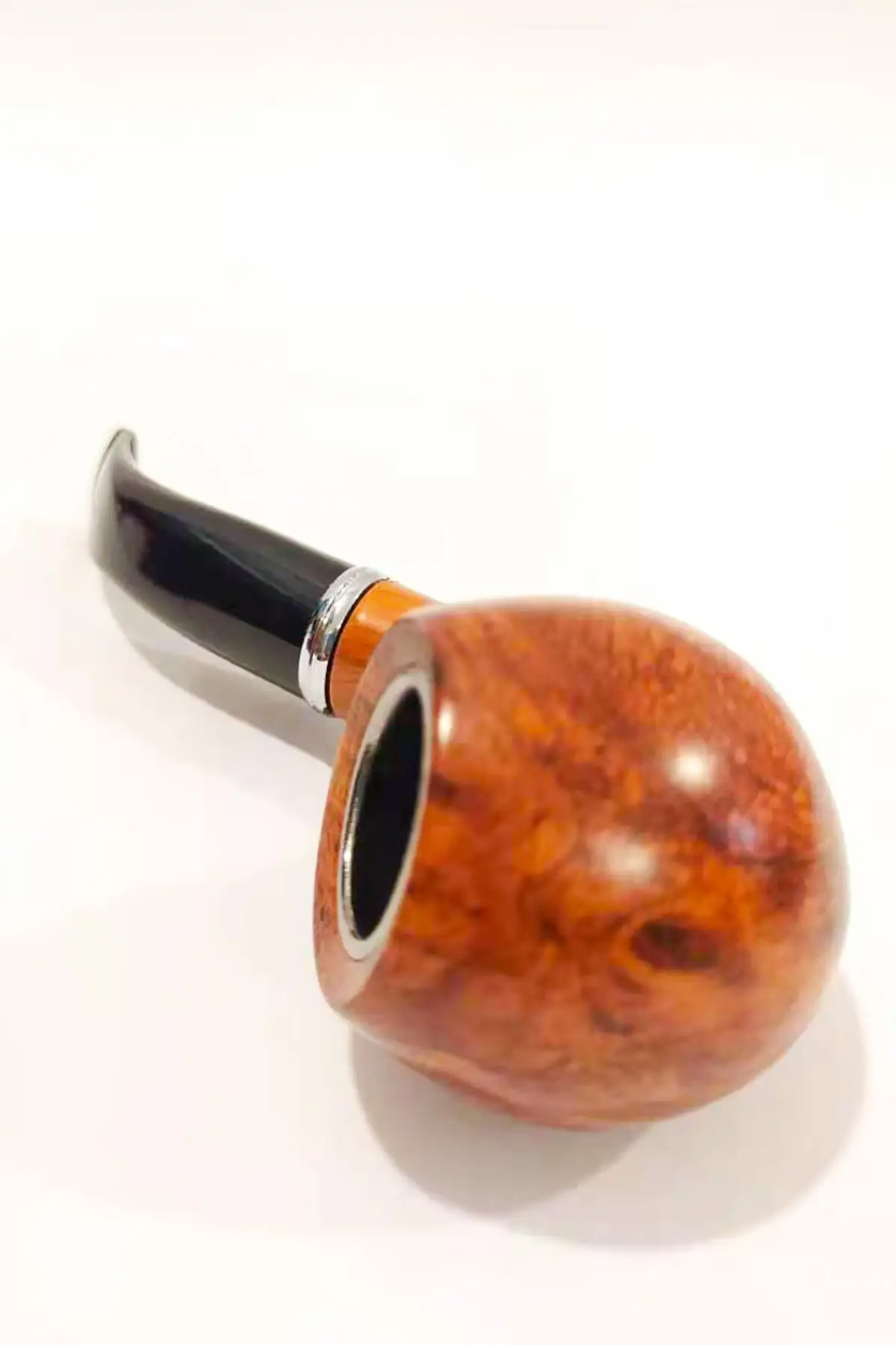 

Матрос Пипо и поставки табачных аксессуаров для хобби и досуга