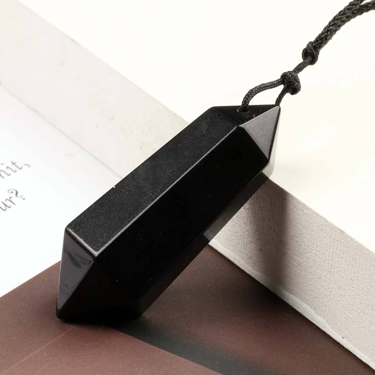 

Кварцевый маятник для гадания