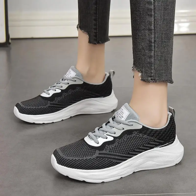 

Women's Shoes 2023 New Trendy Spring and Autumn Sports Casual Platform Biscuit Shape Shoes Breathable Sneakers Niche
