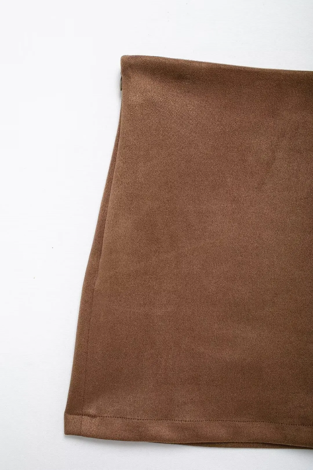 Женская мини-юбка трапециевидной формы