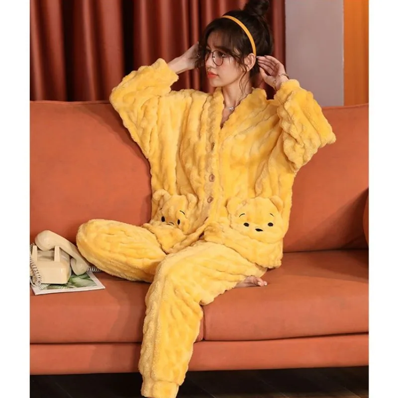 

Новинка 2023 пижама из кораллового бархата для женщин осенне-зимняя одежда для сна Толстая плюшевая Домашняя одежда милая фланелевая с V-образным вырезом