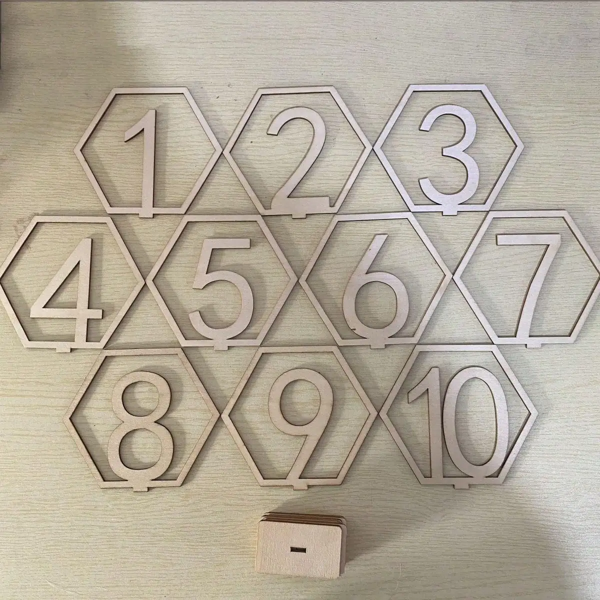 10 шт./упаковка деревянные тарелки с цифрами для обеденного стола