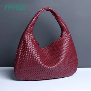FIWIUU Женская плетеная Сумка из мягкой искусственной кожи, летняя сумка-хобо ручной работы, сумка-клатч, повседневная сумка-пельмень