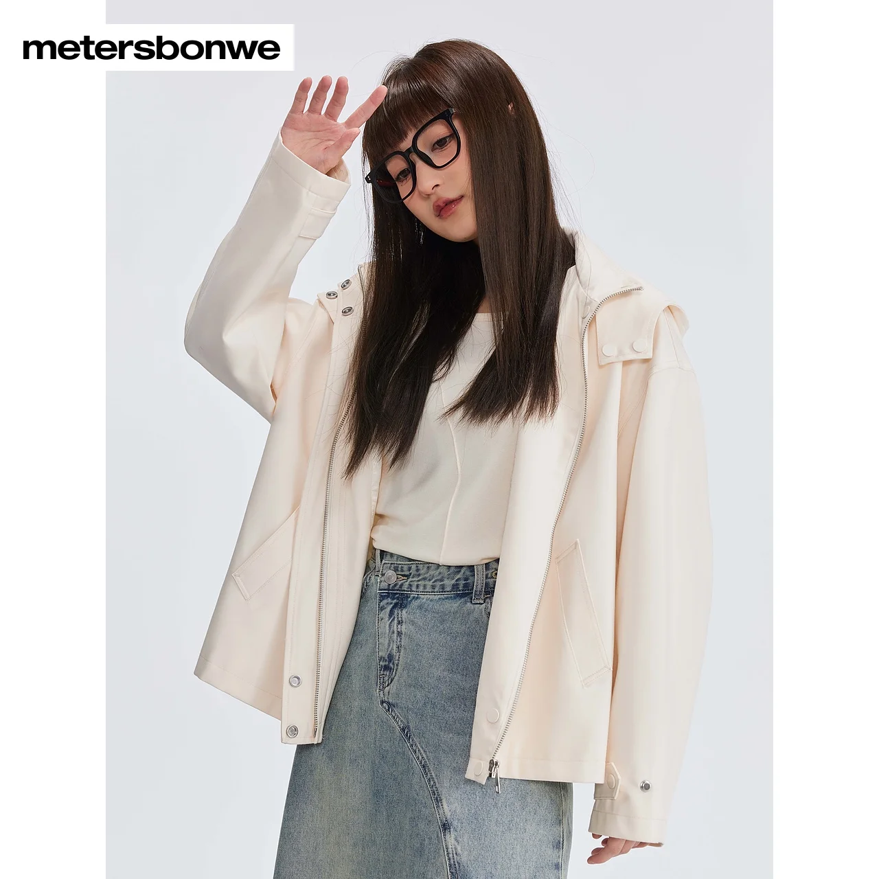 Metersbonwe-Женская короткая свободная базовая ветровка со съемным капюшоном