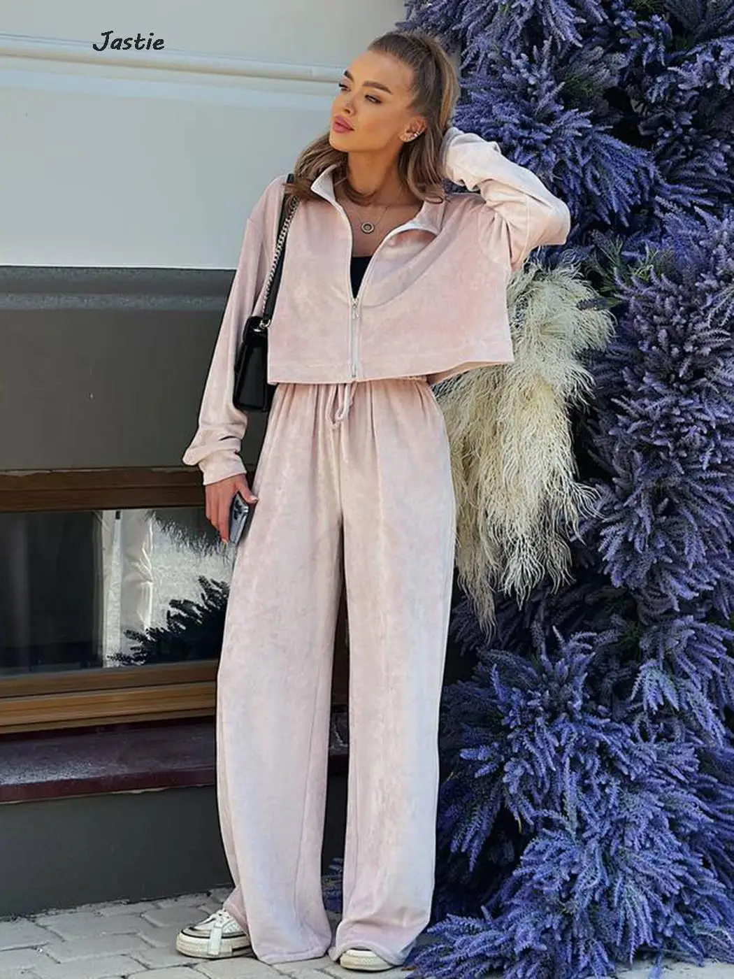 Женский Бархатный спортивный костюм однотонный комплект из куртки на молнии с