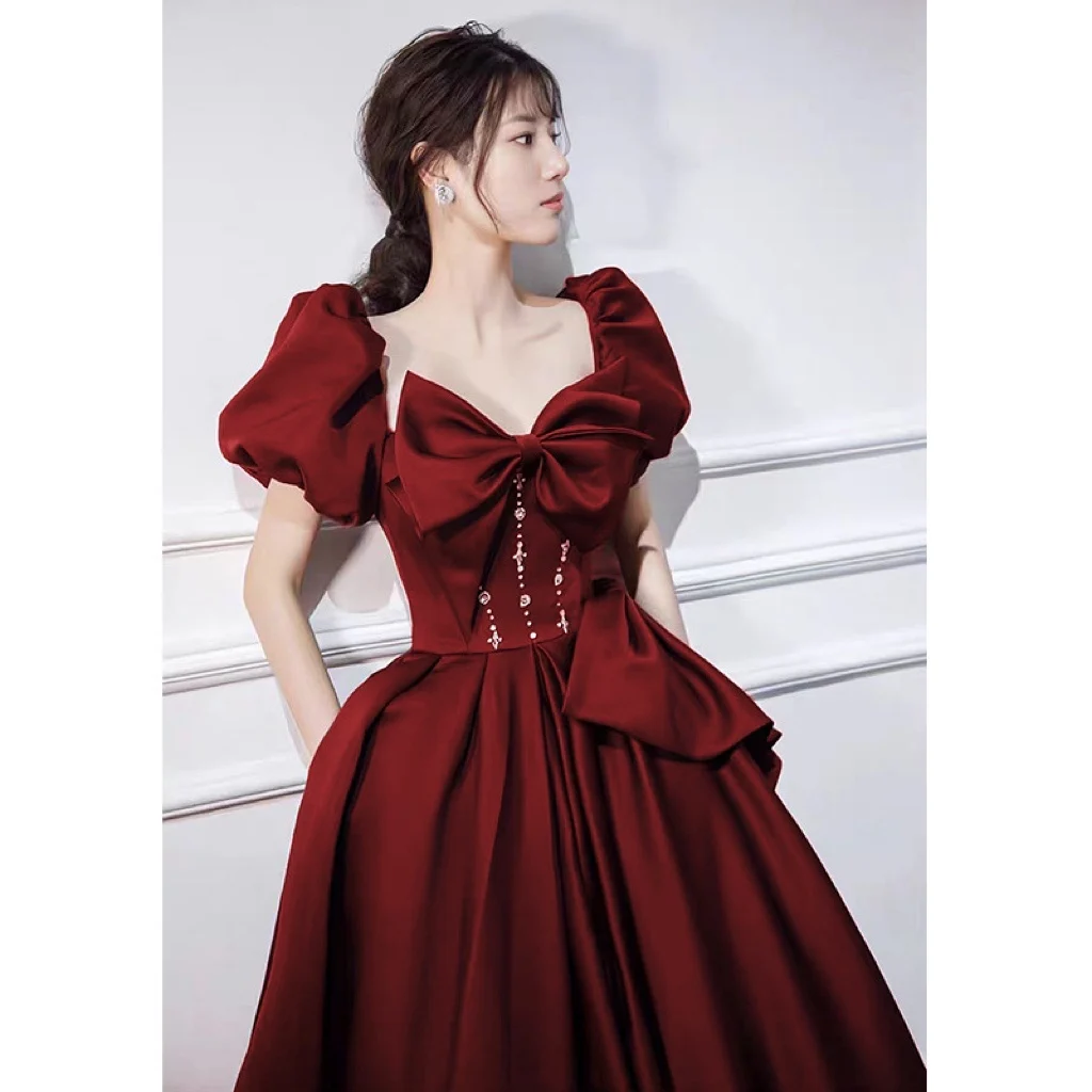 

Charmful Burgundy Bridesmaid Dresses Satin Bowknot Beading Off Shoulder Crystal Square Collar Pleat Puff Sleeve A Line Prom Gown