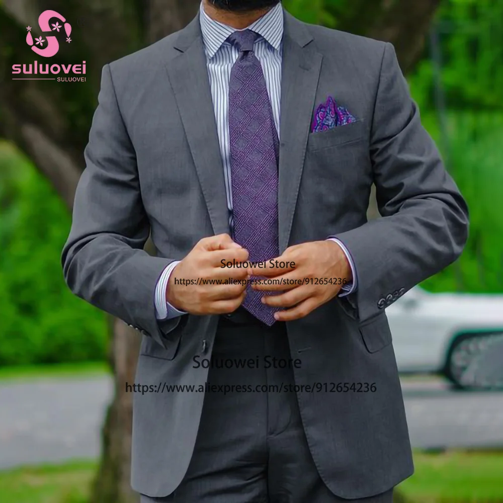 Пиджак и брюки мужские деловые