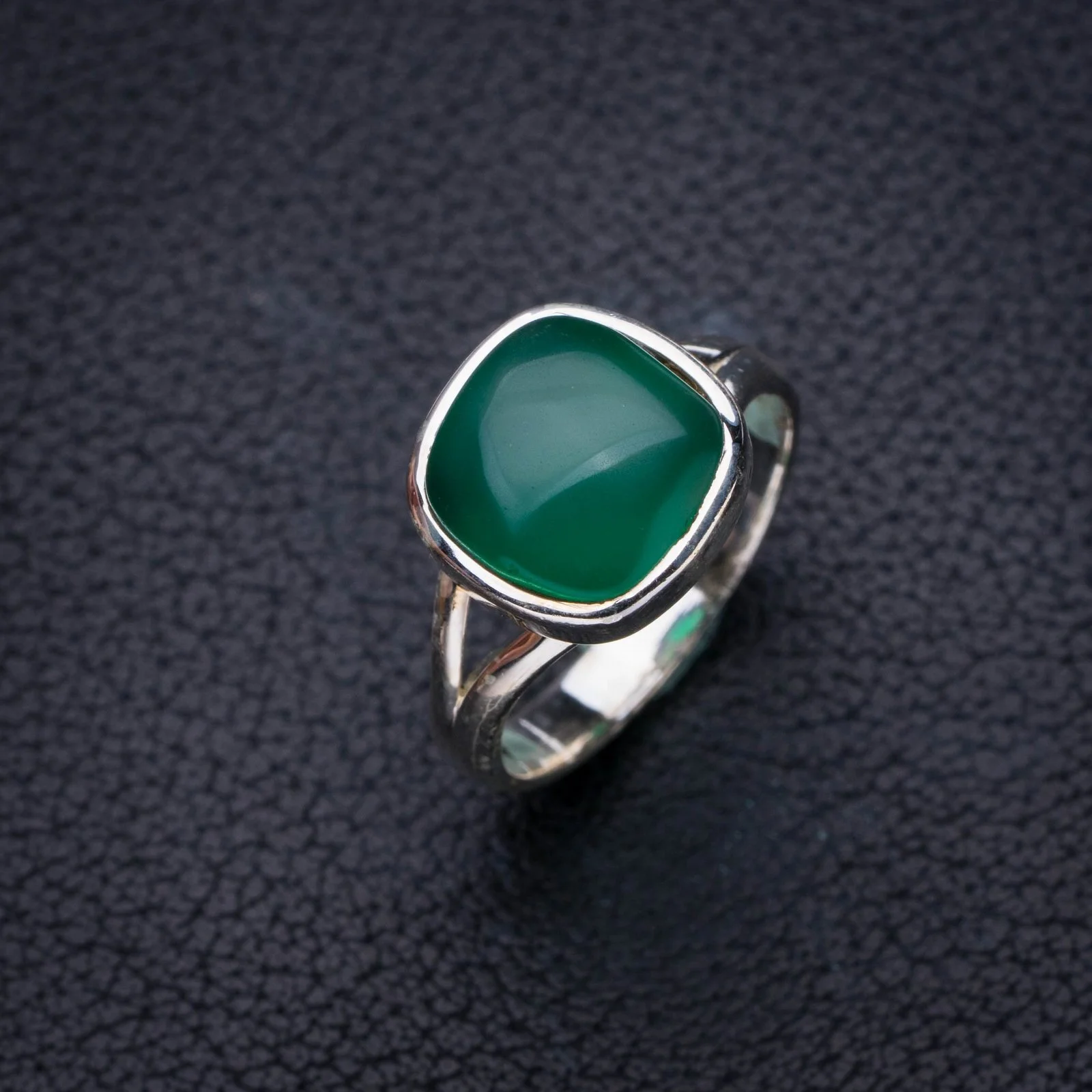

StarGems Natural Chrysoprase Handmade 925 Sterling Silver Ring 6.75 E8476