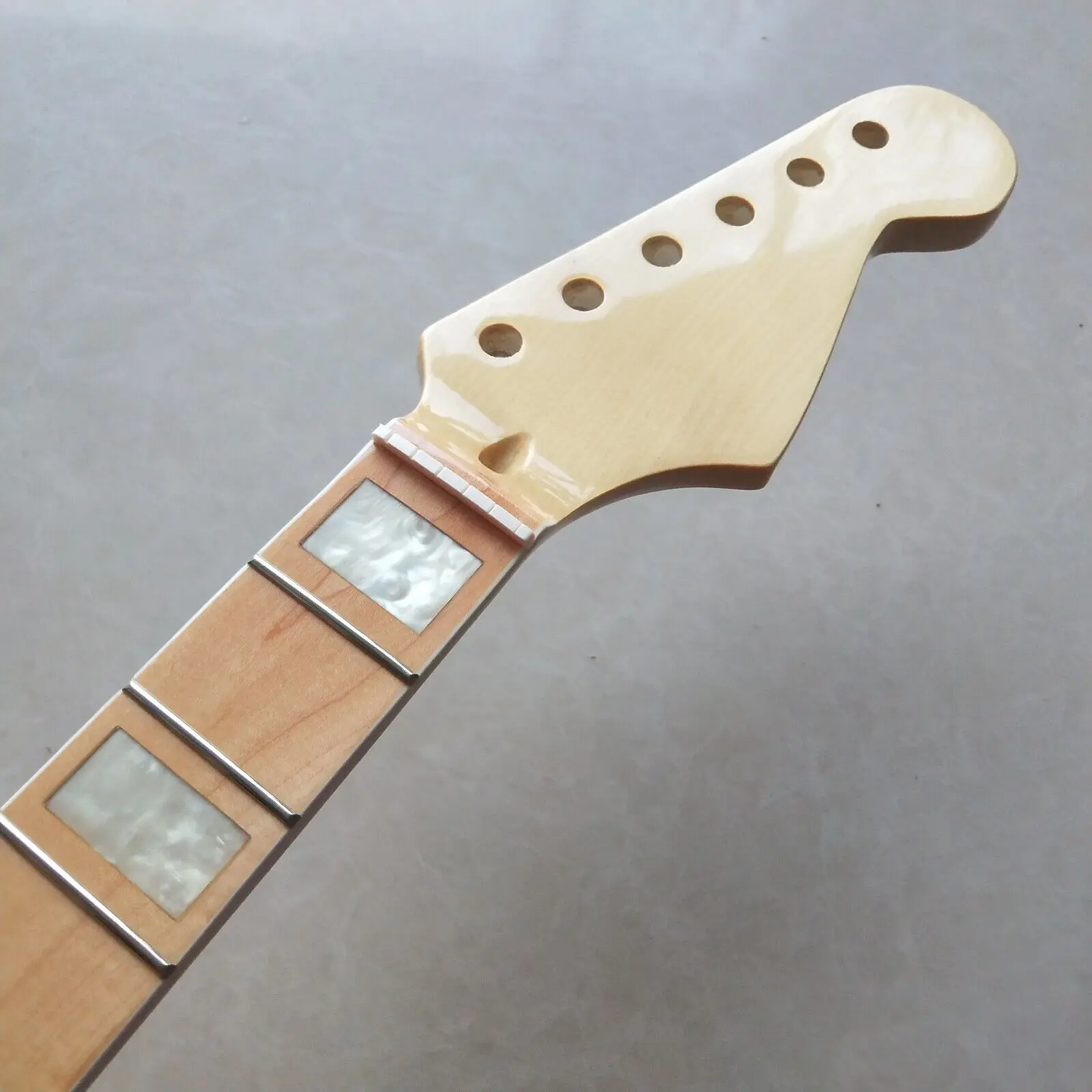 New Maple Guitar neck 22 fret 25.5
