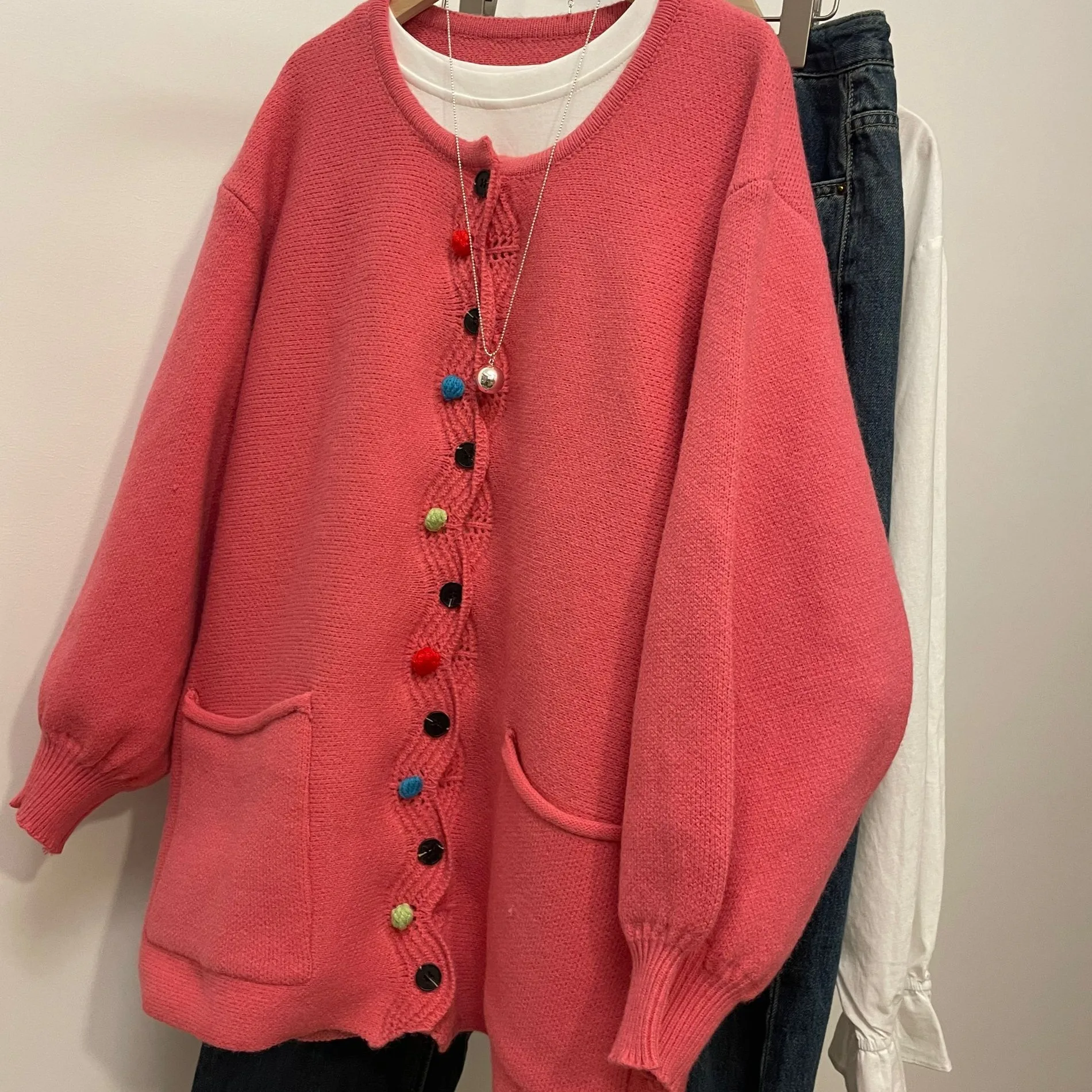 Осень-зима 2024 новый художественный однобортный свободный свитер Sweet Mori Look