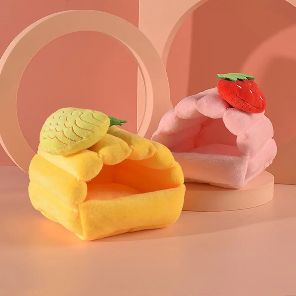 

Cartoon Comfortable Winter Plus plush Guinea Pig Nest Small Animal Sleeping Bed Hamster House Warm Mat