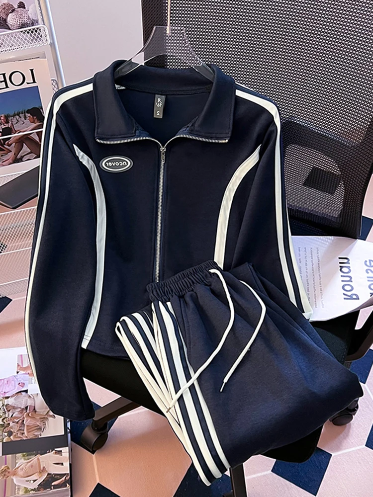 

Женский спортивный костюм из свитшота на молнии с длинным рукавом и брюк с широкими штанинами и эластичным поясом