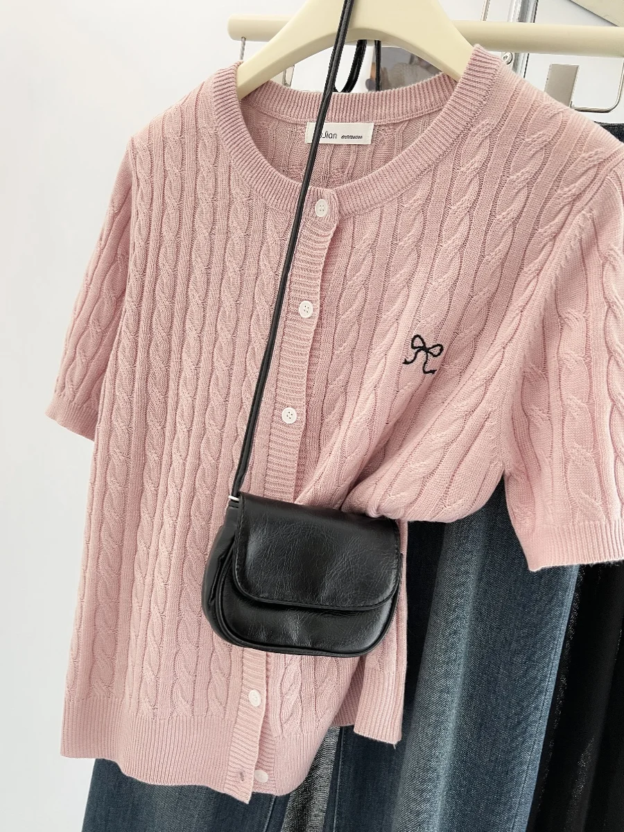 Big Brand Withdraw from Cupboard Cut the Tag off Pink round Neck Bow Embroidery Short sleeve Knit cardigan Women Summer Tempe...