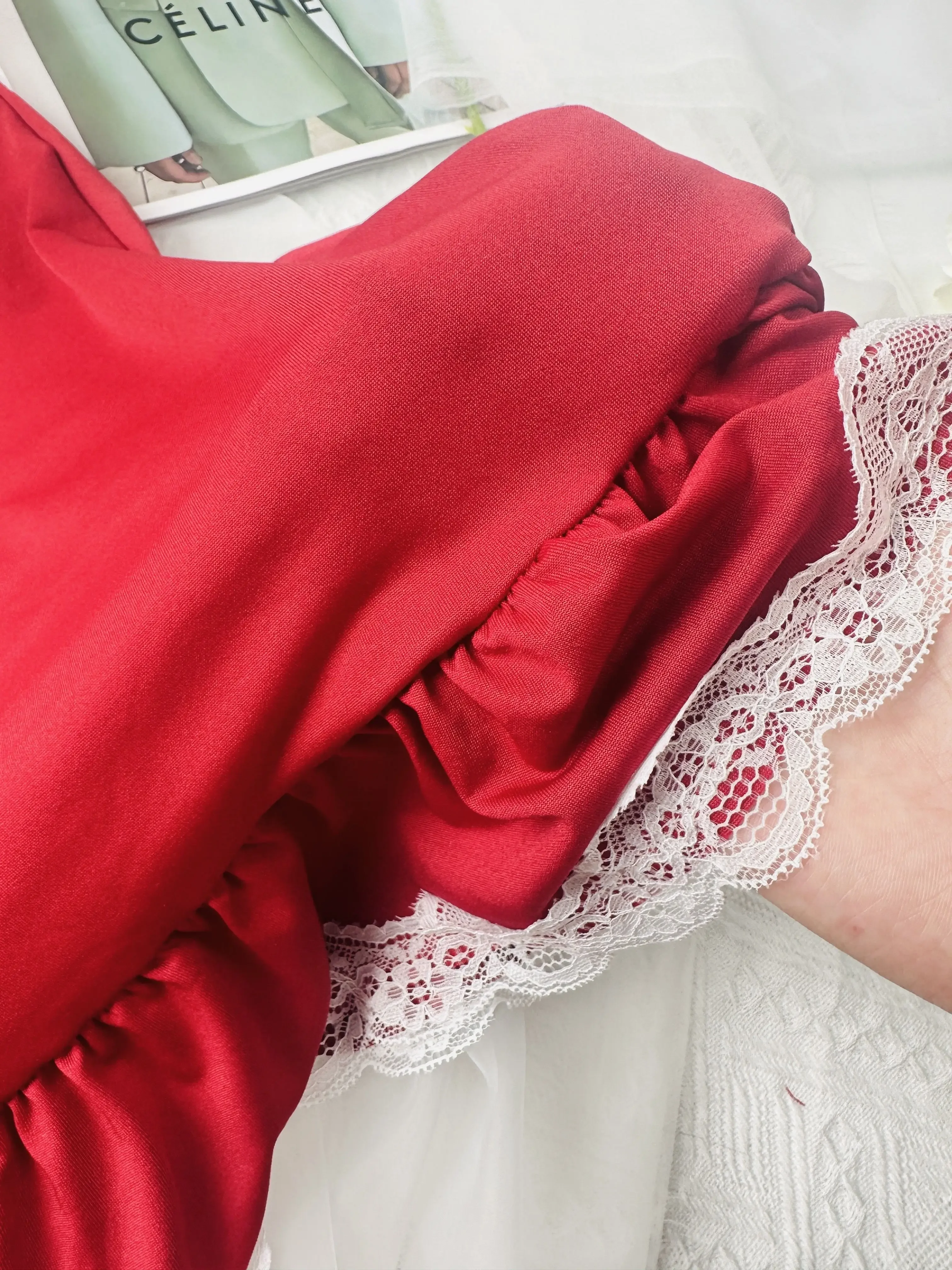 Местный склад кружевная ночная рубашка с глубоким V-образным вырезом женские