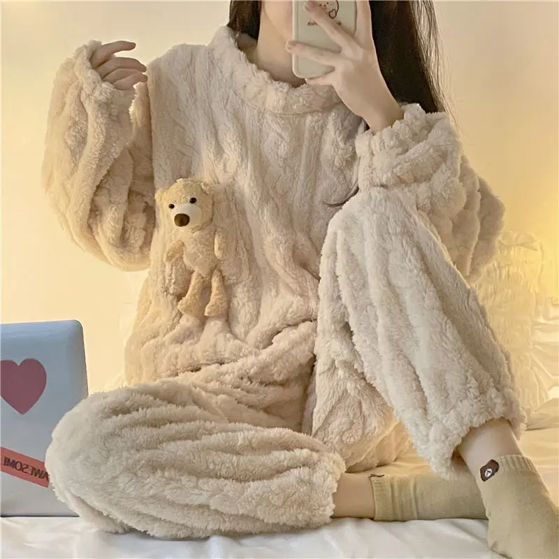 Winter Women Flannel Pajama Sets Cute Round Neck Sleepwear Long Sleeve Coral Velvet Comfortable Loose Lounge Wear Sweet Cartoon
