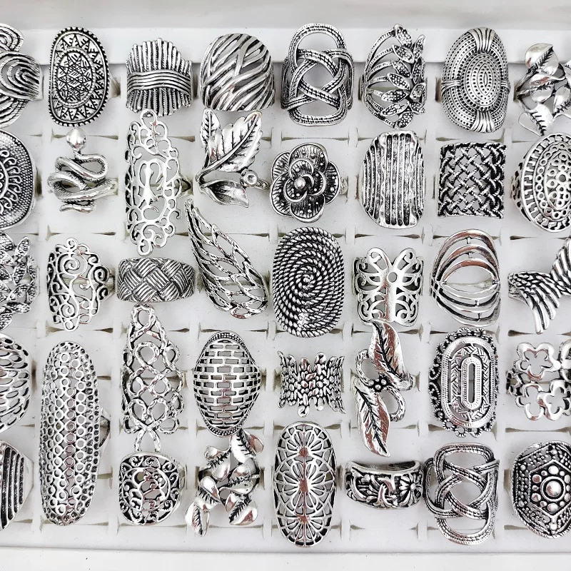 

50pcs/Lot Fashion Creative Flower Carved Hollow Rings for Women and Men Antique Silvery Charm Jewelry Gift Wholesale Accessories