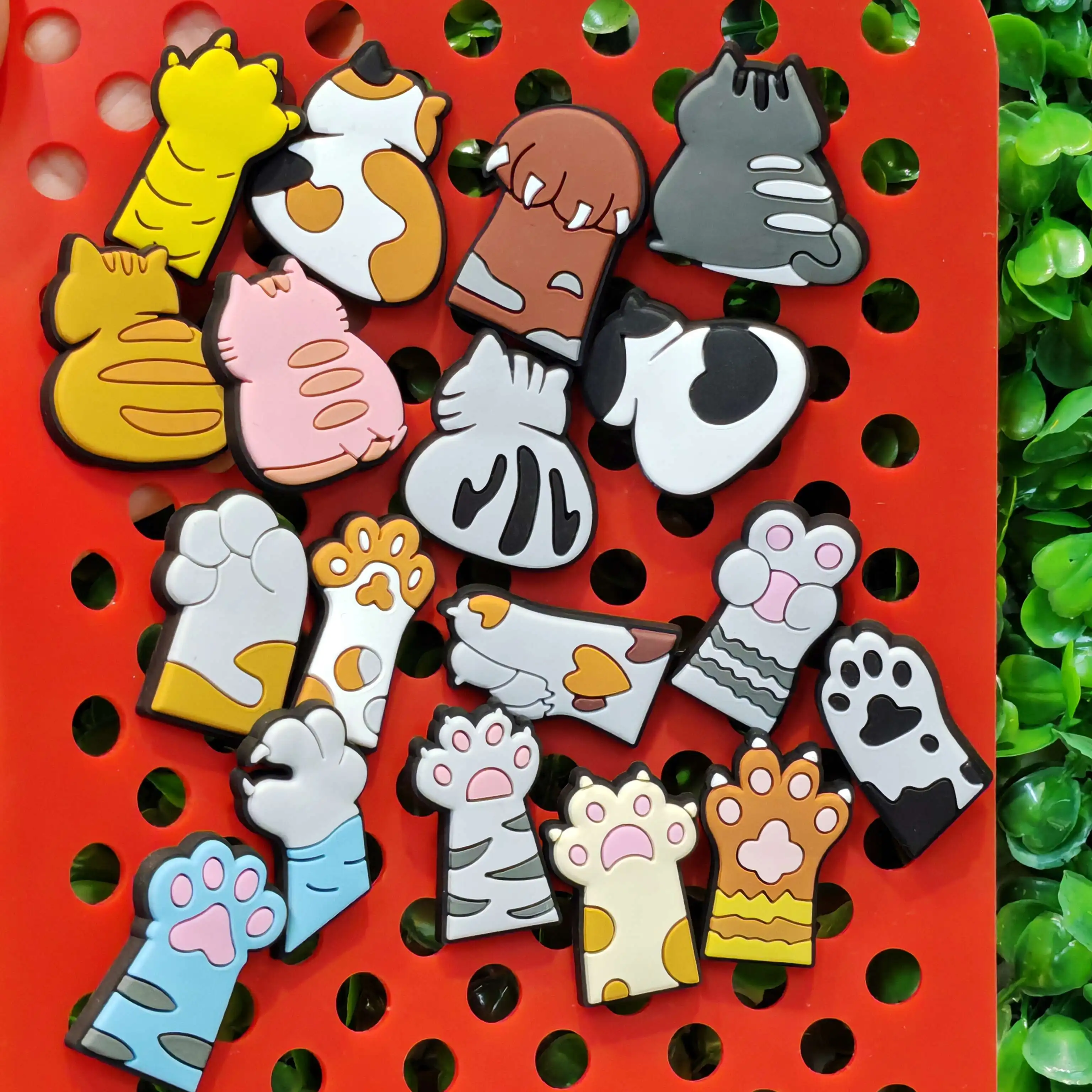 Новинка 1-18 шт. кавайные животные кошачья лапа подвески для обуви из ПВХ подходят