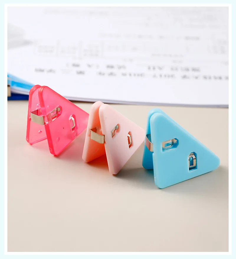 

Transparent Corner Clip Student Examination Paper Storage Triangle File Clip Stationery Book Anti-Roll Device Office Long Tail