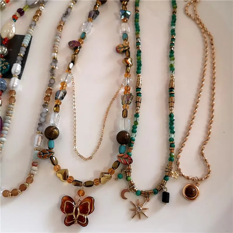 Цветное колье ручной работы из бисера акриловая бабочка металлическое ожерелье