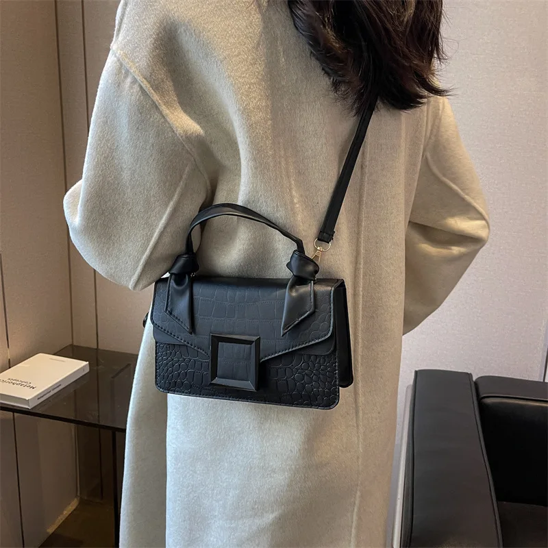 

High Quality PU Leather Woman Handbags Luxury Designer Female Shoulder Bag 2023 New Fashion All-match Messenger Small Square Bag