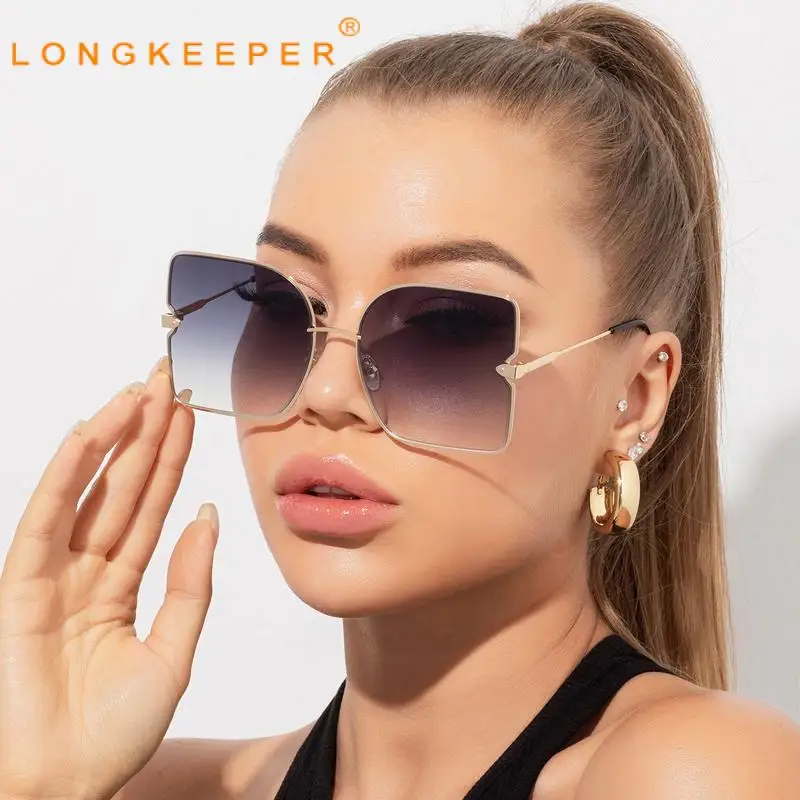 

2022 Fashion Square Oversize Women Sunglasses Metal Frame Female Vintage Luxury Retro Eyeglasses Gafas De Sol Uv400 Longkeeper