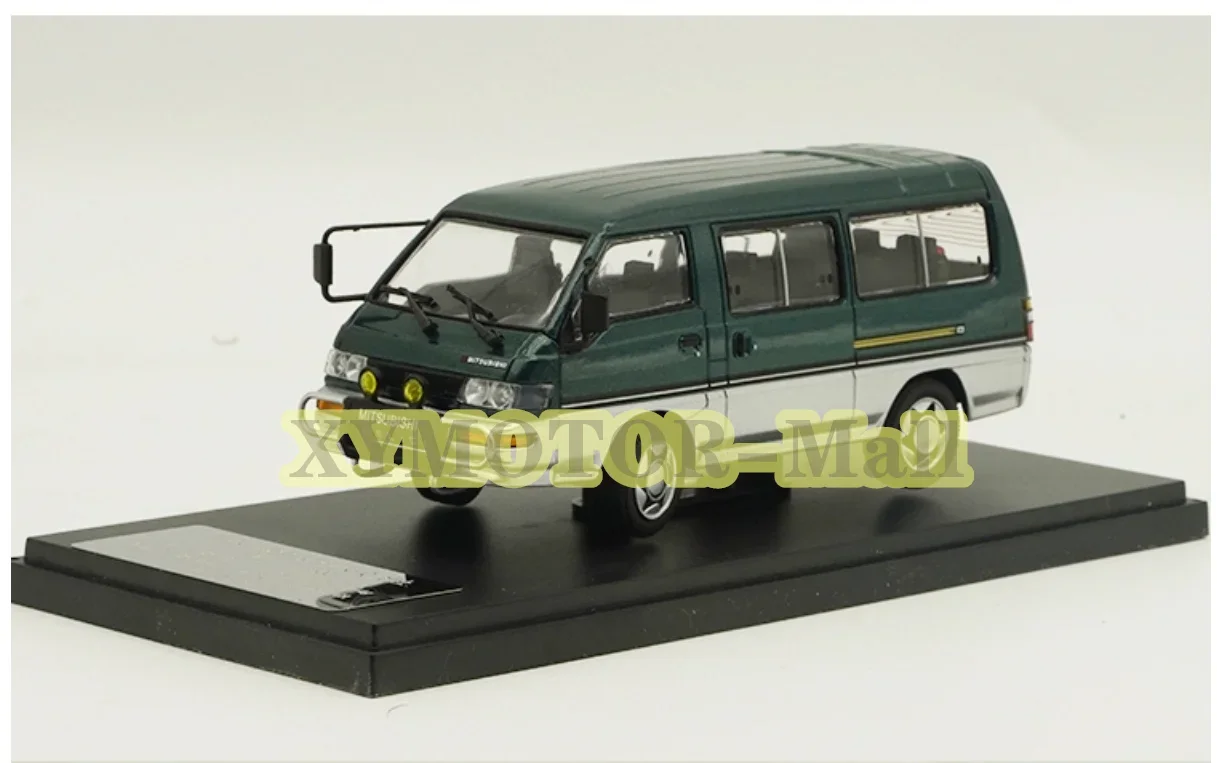 Модель автомобиля Mitsubishi MC & Sunyork Delica