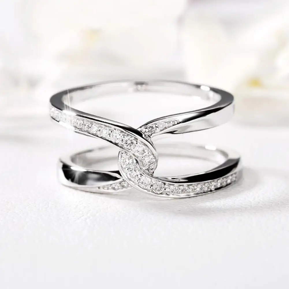 

Double C Geometric Lines Rings for Women Wholesale Lady Ring Fashion Jewelry Factory Supplier