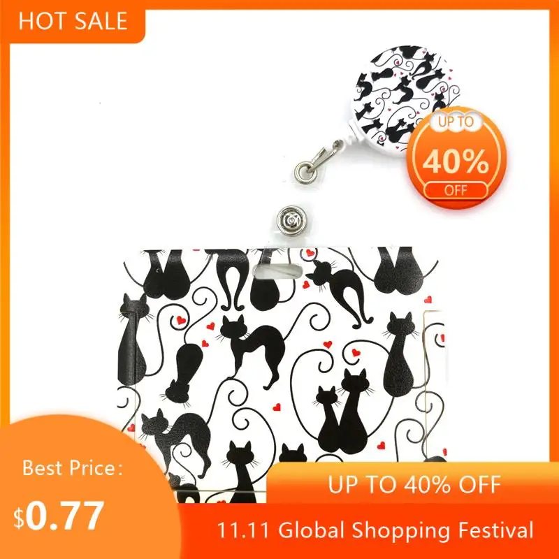 

Шнурок для карт с изображением кошек и лап в стиле аниме