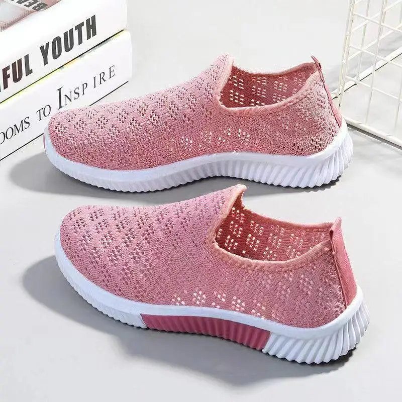 

Ladies Hollow Mesh Vulcanized Non-slip Knitted Shoes Womens Casual Flat-bottom Breathable Shoe 2022 Summer Sneakers Tennis Shoes