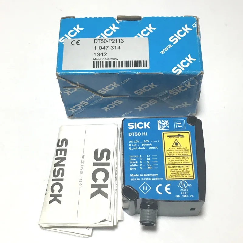 Датчик среднего расстояния Φ M12 5 контактов 1047314