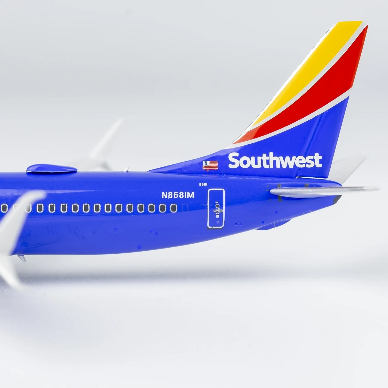 Коллекционный самолет из сплава 58238 подарок NG модель 1:400 Юго-Восточной