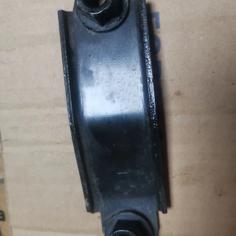 

Strut 20 16-vo l v o xc 70 xc 60 V70 engine mount Rear suspension strut Rear pull arm Support rod Factory adapter bracket
