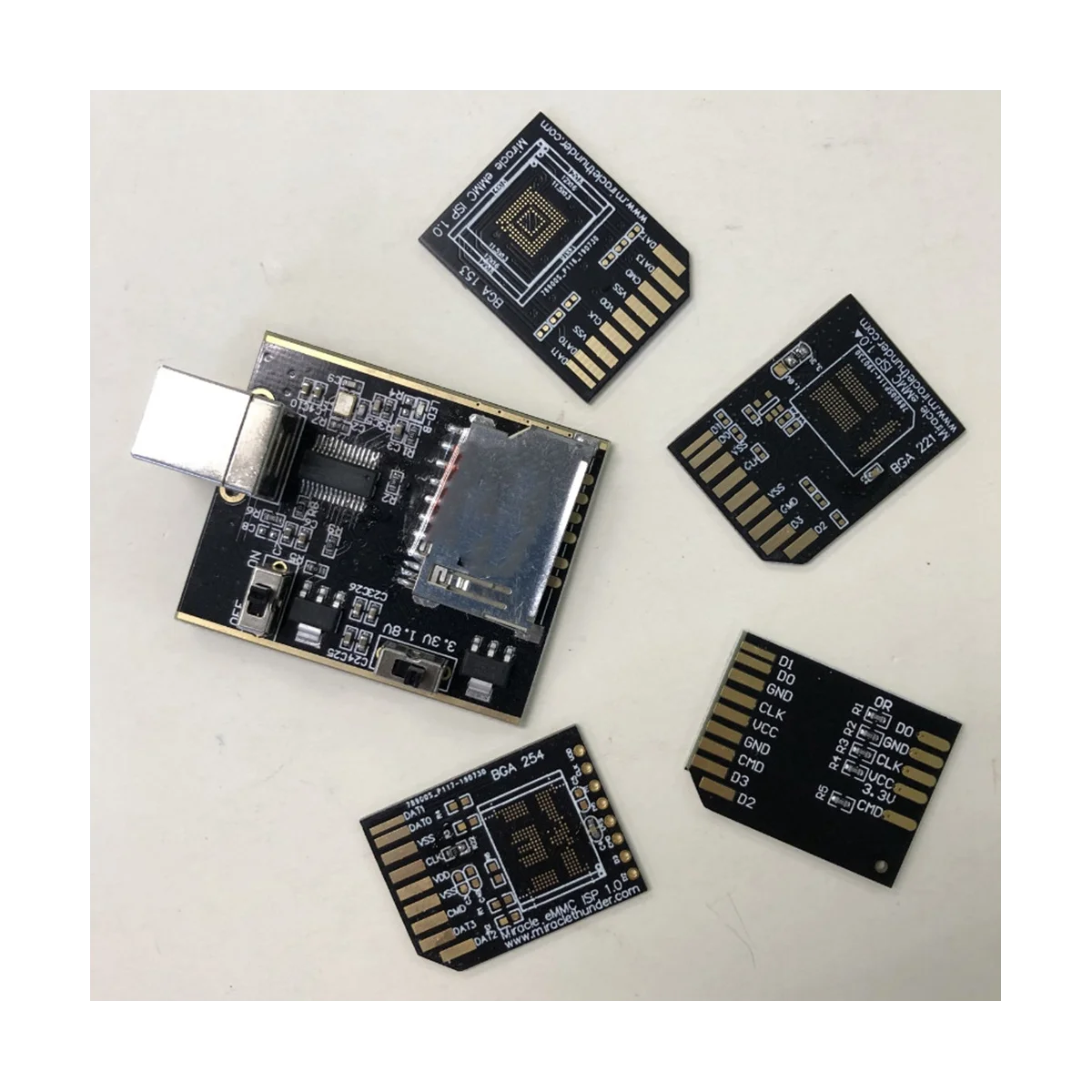 

EMMC Plus инструмент EMMC адаптер 5 в 1 для Bga 153221254 пластины