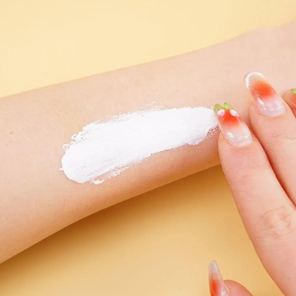 

Shezi Facial Body Sunscreen Whitening BB Cream Milk Cream Protective Sunblock Oil-control UV Anti-Aging SPF30 Moisturizing L5F4