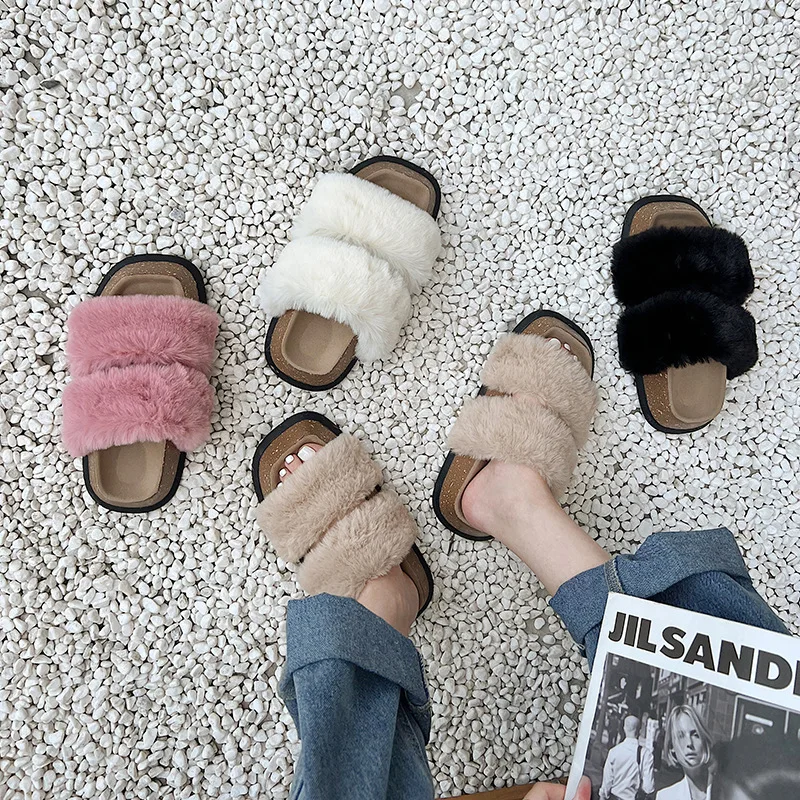

Thick bottom slippers fashionable plush slippers women's 2022 summer new retro explosion style going out non-slip flip flops
