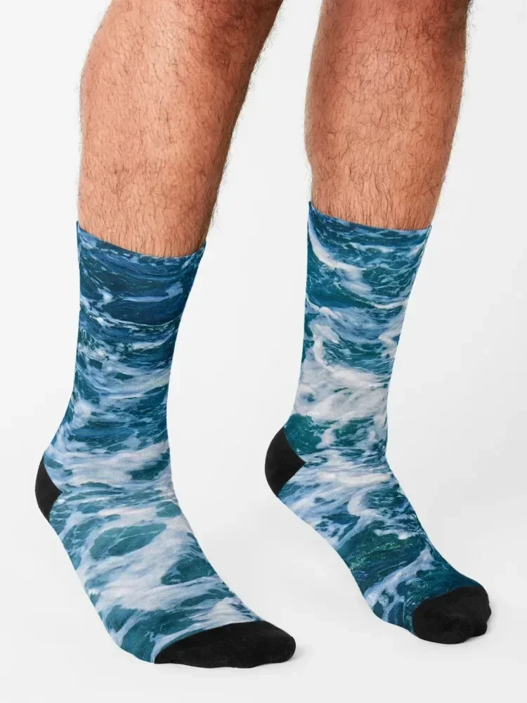 Потрясающая морская вода в маяке Cantick Head на красивом острове Оркли Хой носках