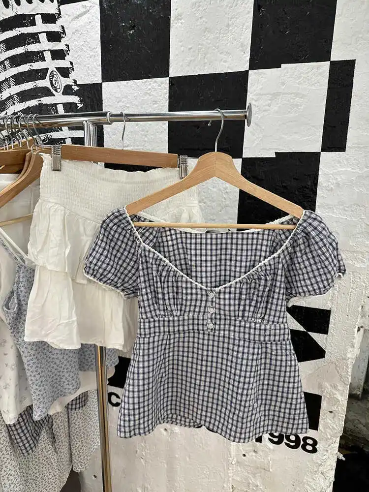 Официальный сайт BM American Pure Desire Sle с тремя пряжками кружевной воротник топ