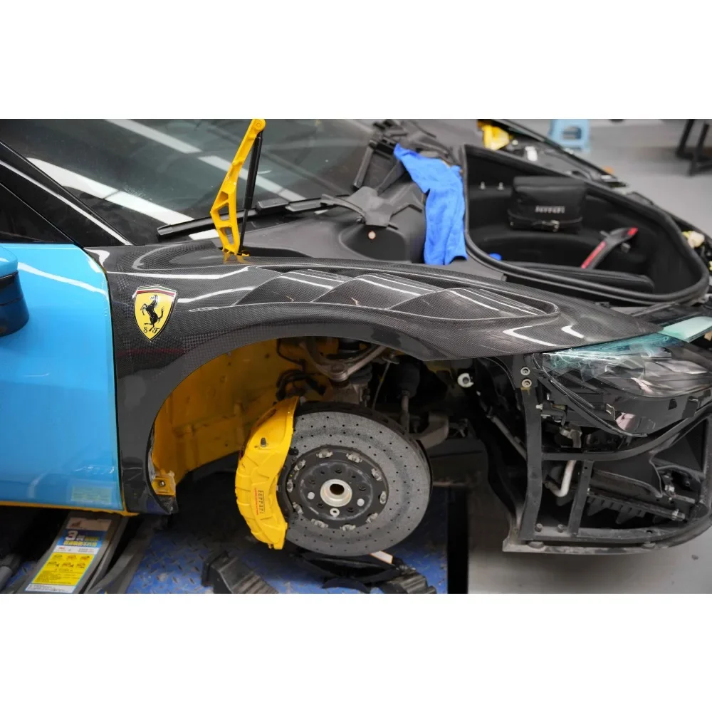 Сухой спойлер из углеродного волокна для Ferrari 296 GTB Facelift BatFury Aero Style передний и