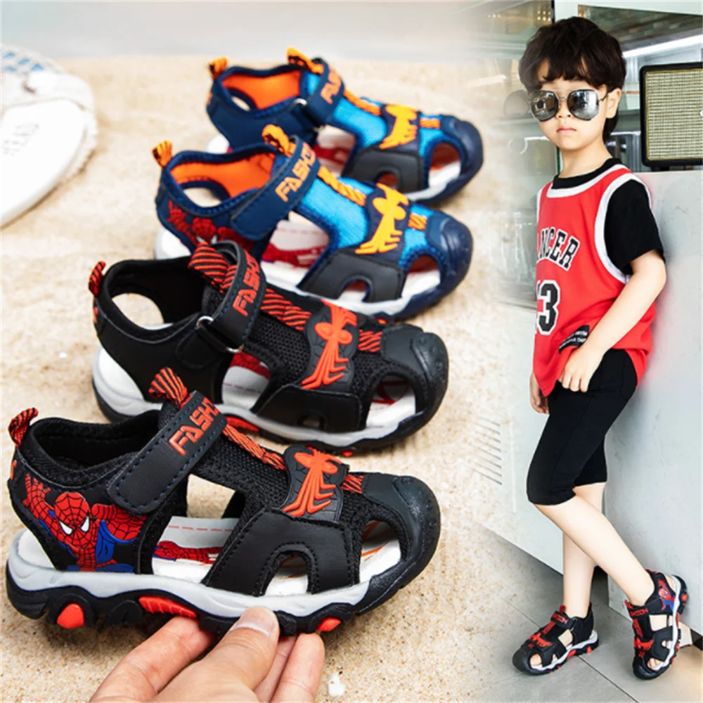 

Boys Baotou Sandals 2022 New Korean Children's SpiderMan Sandals Soft Bottom Non-slip Primary School Beach Sandals