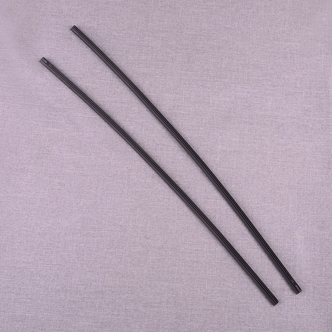 

Rubber 1 Pair Front Wiper Inserts Refills Fit for Jeep Grand Cherokee 2014 2015 2016 2017 2018 2019 2020 2021 High Quality