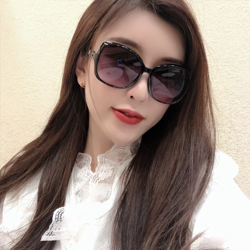 

Retro Square Bee Sunglasses Women Brand Designer Metal Oversized Pink Sun Glasses Men Fashion Gradient Shades UV400 Wholesale