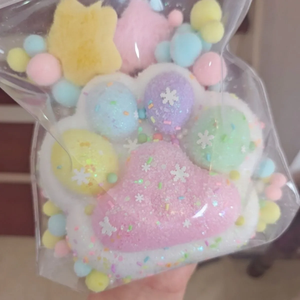 Силиконовая игрушка-антистресс в виде кошачьей лапы