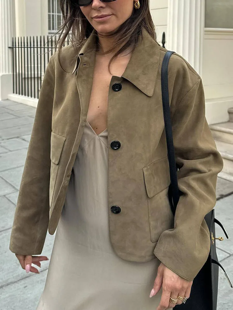 Женская винтажная куртка с лацканами и карманами