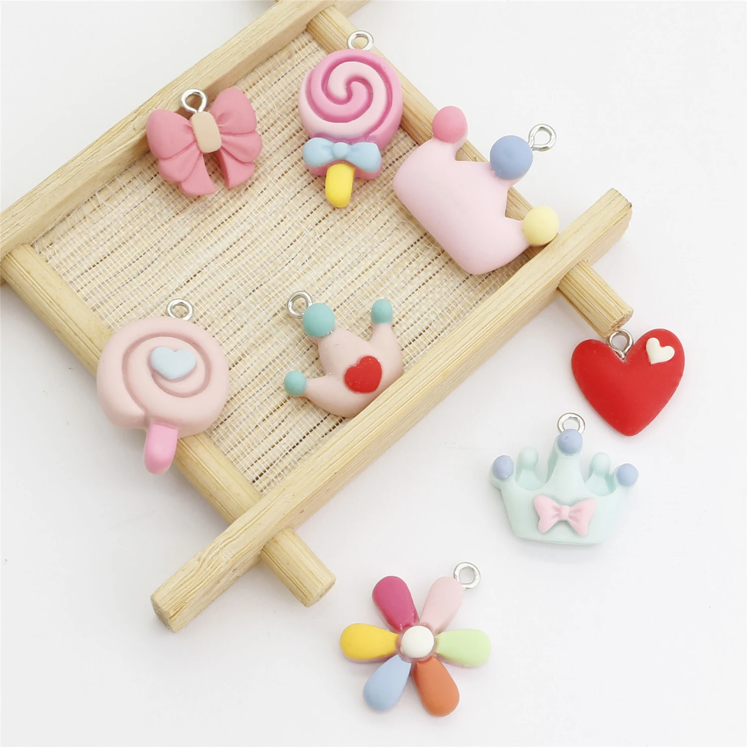 

10Pcs Mixed Candy Lollipop Hearts Crown Bowknot Resin Charms Flat Back Cabochon for Necklace Earrings Jewelry Making Accessories