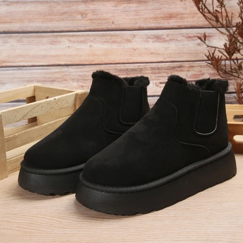 Ботинки женские на толстом каблуке